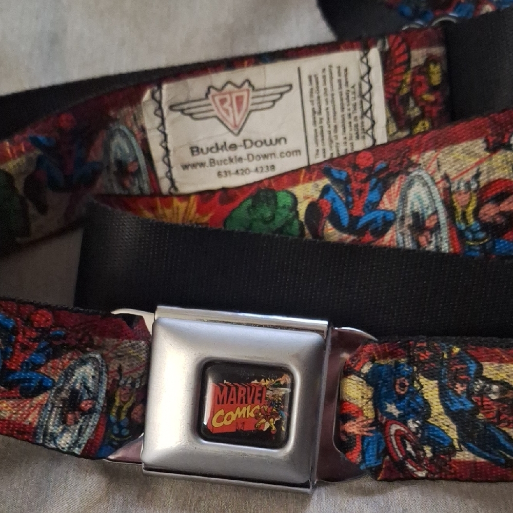 Buckle-Down Marvel Comics Colorful Belt